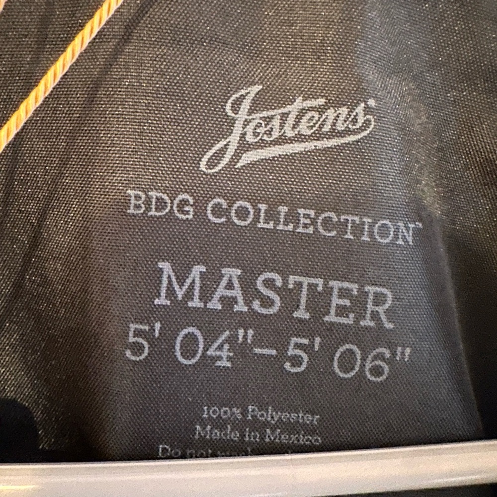 Master’s Gown, Tassel w/Year Date (2025) Charm, Hood - Picture 2 of 3